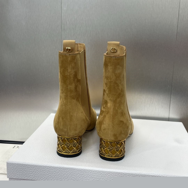 ch**an D*or boots